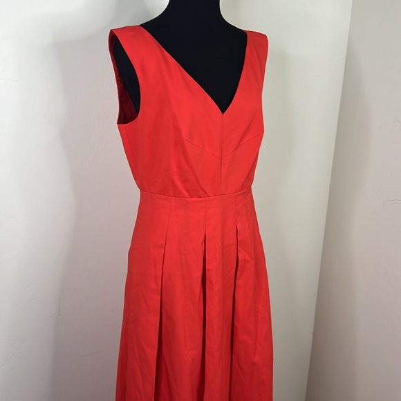 TARA JARMON Roquette V-NECK Full Skirt DRESS IN CORAL COLOR IN Rouge 40 - Picture 4 of 10